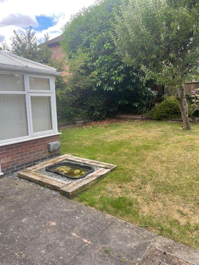 5 Bed House, 32 Tutbury Avenue, Cannon Park, Coventry, Cv4 7Bj Exterior photo